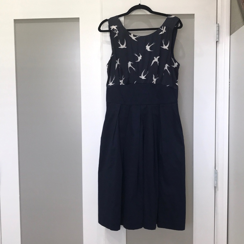 Emily and Fin Sleeveless Swallowtail Bird Dress L
